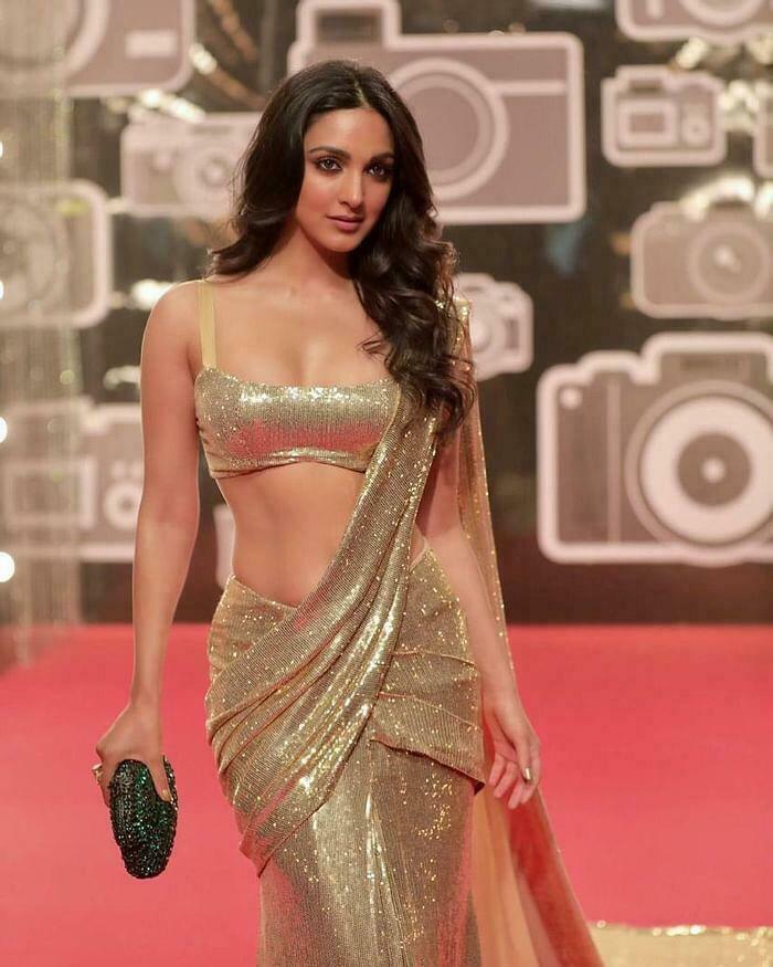 Golden saree clearance party wear