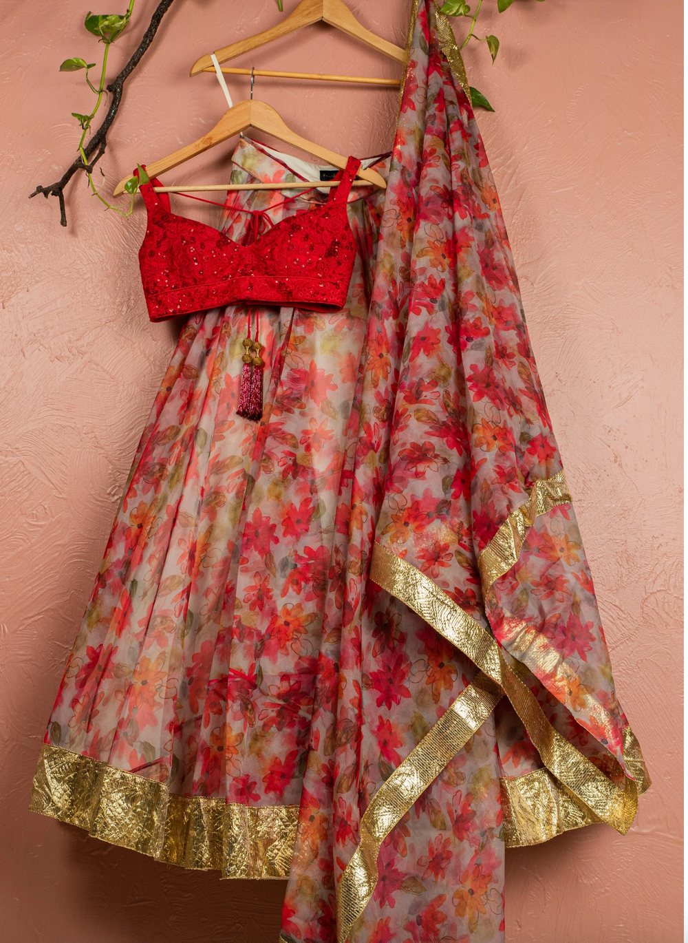 Organza Fabric Wedding Wear Designer Lehenga In Red Color With Floral  Printed Dupatta